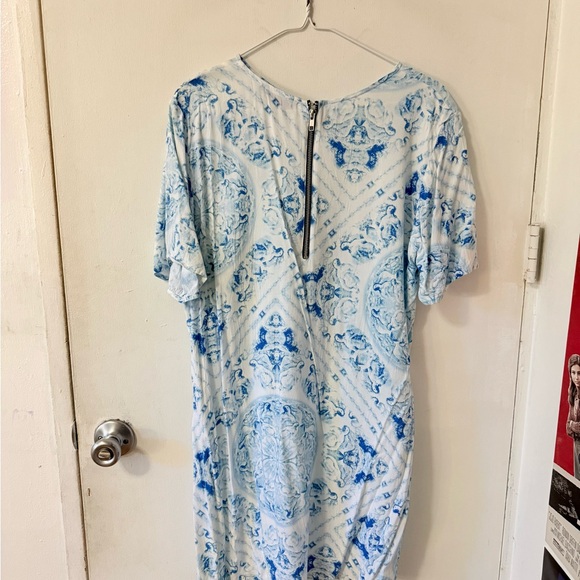 Motel Rocks T-Shirt Dress - Picture 2 of 3